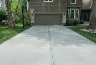 Finished concrete driveway with perfect finish