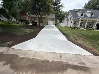 Concrete driveway with flared approach at a Prairie Village, Kansas home