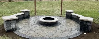 Elevated outdoor fire feature